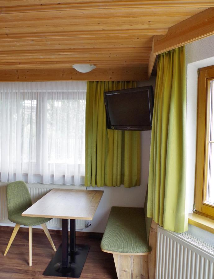 Hotel Edi Samnaun Rom bilde