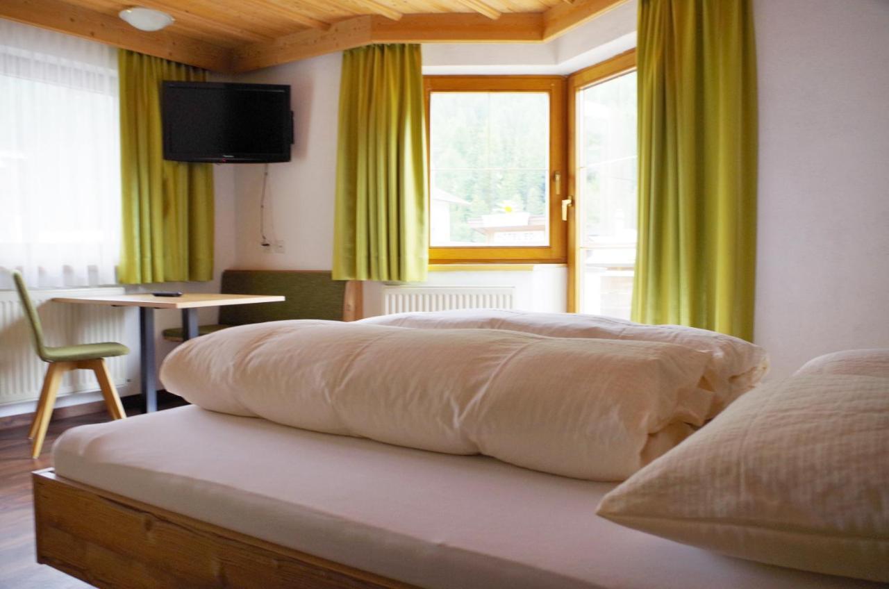 Hotel Edi Samnaun Rom bilde