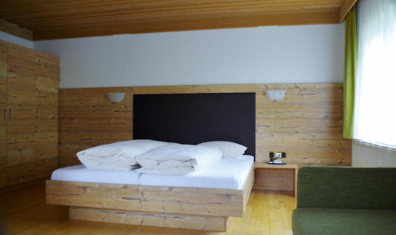 Hotel Edi Samnaun Eksteriør bilde