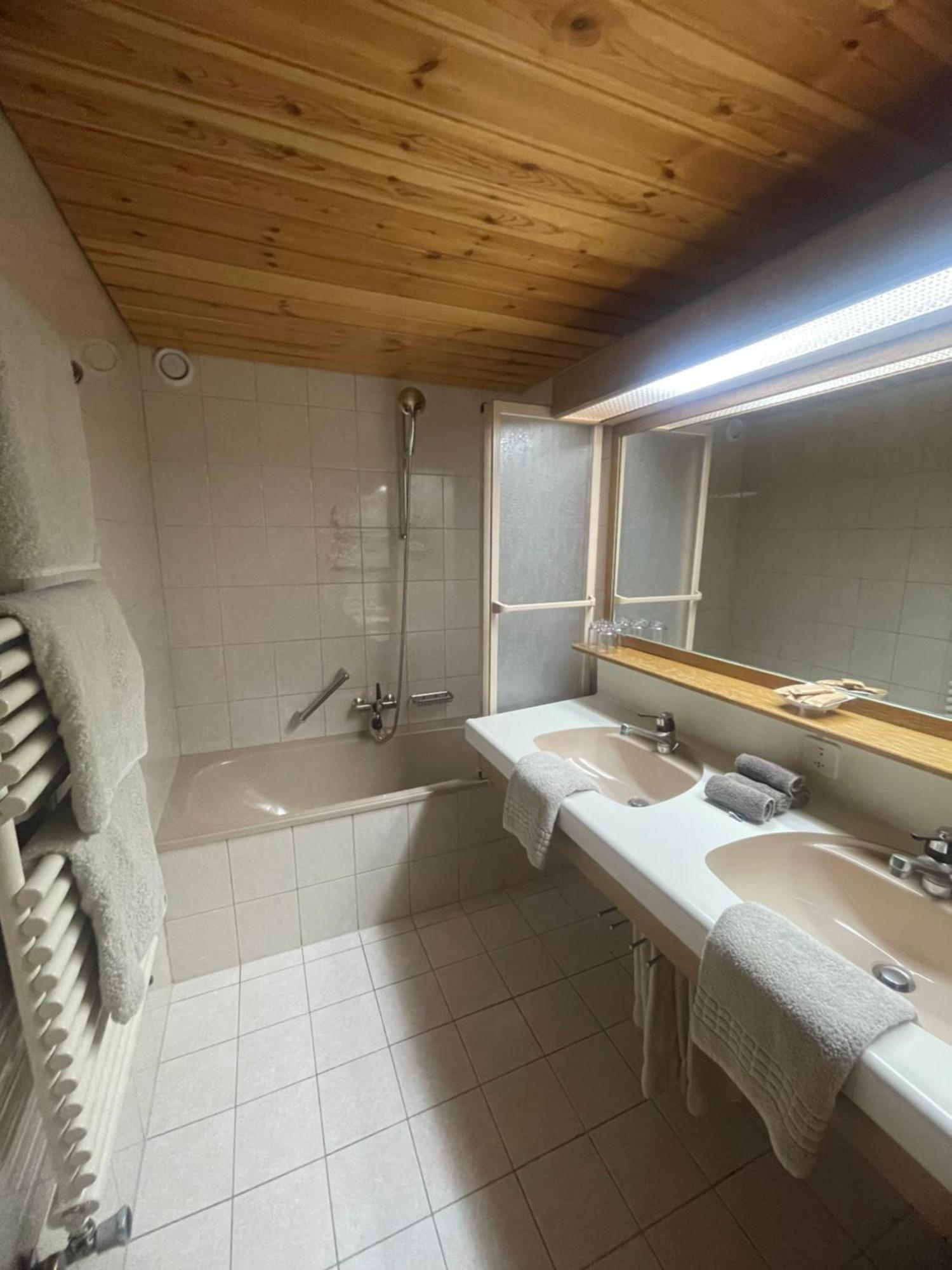 Hotel Edi Samnaun Eksteriør bilde