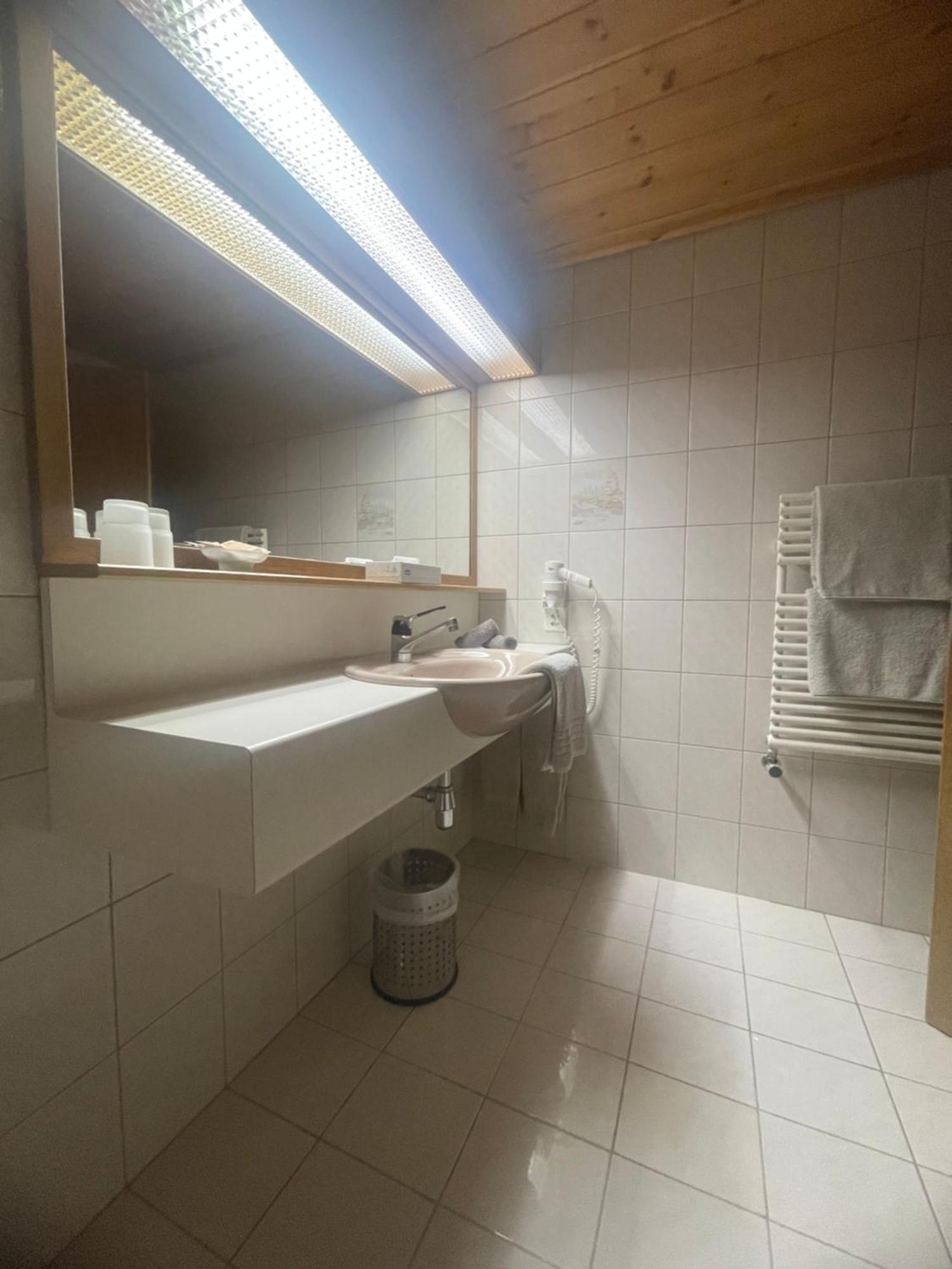 Hotel Edi Samnaun Eksteriør bilde